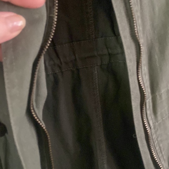 Utility Jacket - Picture 11 of 12